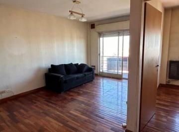 Departamento de 2 ambientes, Avellaneda · Departamento en Alquiler C/ Cochera en Gerli