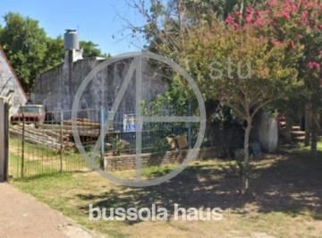Casa · 60m² · 3 Ambientes · Casa en Venta a Refaccionar en Escobar