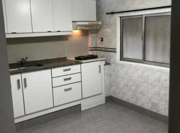 PH de 3 ambientes, La Matanza · PH 3 Ambientes en Alquiler – Cavia 300, Lomas del Mirador