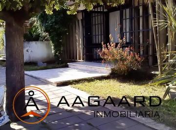 Casa · 396m² · 3 Dormitorios · 1 Cochera · Casa en Venta en El Corazon de La Calera - 3 Dor. - Pileta - Departamento Separado