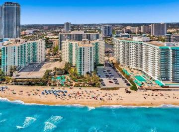 Departamento · 81m² · 2 Ambientes · 1 Cochera · Departamento en Venta en Hollywood, Miami, Florida