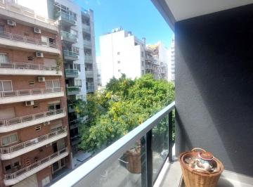 Departamento de 2 ambientes, Villa Urquiza · Excelente 2 Ambientes Al Frente con Baño en Suite y Toilette
