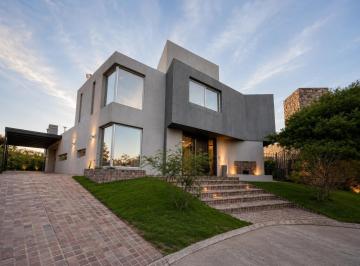 Casa de 6 ambientes, Córdoba · Venta Casa de Categoria Valle Escondido