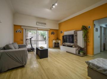 PH · 90m² · 3 Ambientes · 1 Cochera · Venta PH 3/4 Ambientes con Patio, Pileta, Terraza y Cochera en Floresta