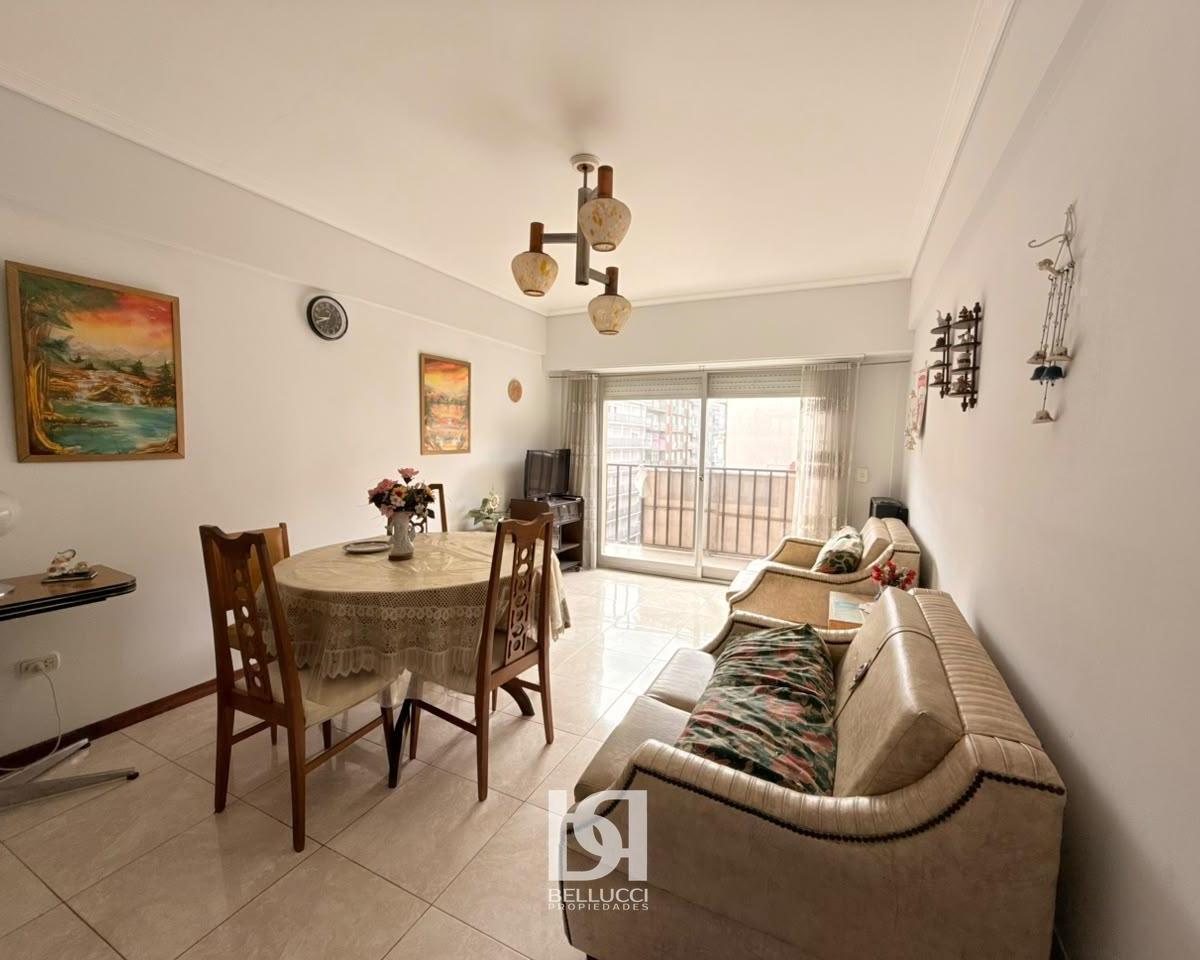 Departamento de 3 ambientes en venta