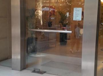 Oficina comercial · 48m² · 4 Ambientes · 1 Cochera · Oficina en Belgrano - 3 Despachos - Cochera Fija