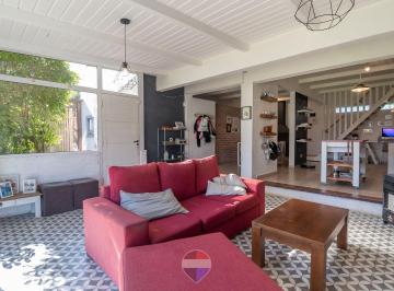 Casa · 205m² · 6 Ambientes · 2 Cocheras · Casa en Venta - Talar de Mendiolaza