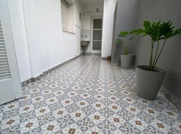 PH de 3 ambientes, Palermo · Departamento Tipo Casa Pb Al Frente 3 Ambientes con Patio Sin Expensas!