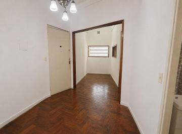 Departamento · 33m² · 2 Ambientes · Venta Depto 2 Ambientes con Balcón. en Caballito