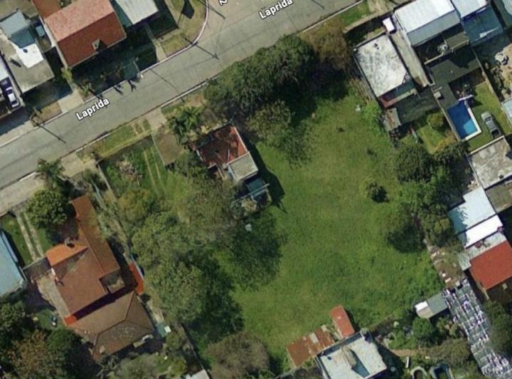 Terreno · 2500m²