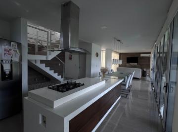 Casa · 4 Ambientes · 1 Cochera · Casa a La Venta en Cardales Village