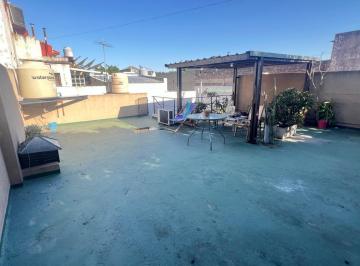 PH · 80m² · 3 Ambientes · Venta Departamento 3 Ambientes Al Frente en PH con Terraza Propia en Lanús