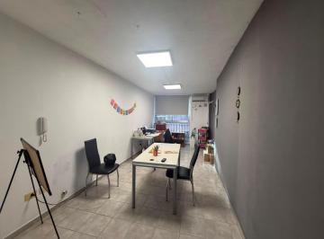 Oficina comercial · 20m² · 1 Ambiente · 1 Cochera · Oficina Comercial Centro con Cochera