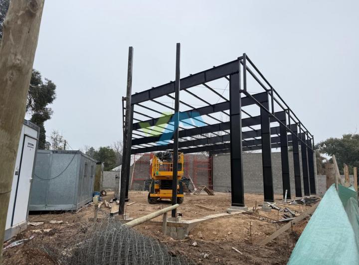 Local comercial · 1000m²