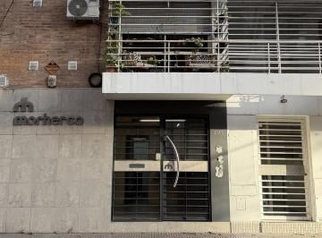Local comercial · 85m² · 6 Ambientes · Local con 3 Oficinas - Barrio Echesortu, Rosario