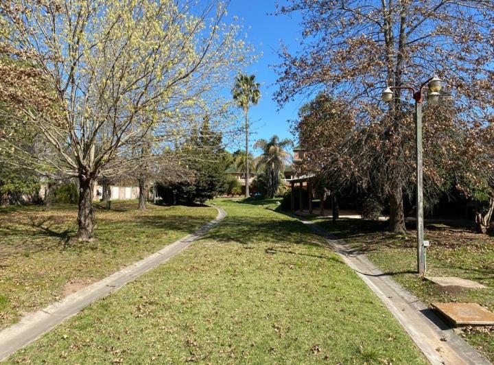 Terreno · 380m² · 10 Ambientes