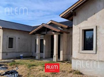 Casa · 140m² · 4 Ambientes · Casa en Venta en Chacras de Abbott