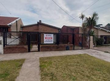 Casa · 80m² · 3 Ambientes · Casa Chalet en Venta en El Talar, Tigre, G. B. a. Zona Norte