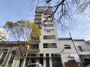 Departamento · 44m² · 2 Ambientes · 1 Cochera · Departamento con Cochera en Venta en La Plata