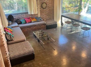 Casa · 248m² · 6 Ambientes · Venta Casa Agua de Oro 3 Dorm Pileta Cba