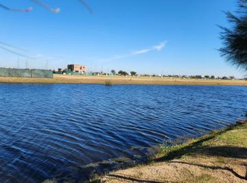 Terreno , Funes · Lote en Vida Club de Campo - Funes