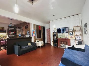 PH · 77m² · 2 Ambientes · PH en Venta en Boulogne 2 Amplio Ambientes Patio Terraza