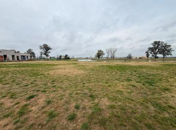 Terreno · 796m² · Venta Lote Barrio Santa Clara Al Sur - Permuta - Financia