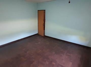 Casa · 100m² · 3 Ambientes · 1 Cochera · Casa - La Plata