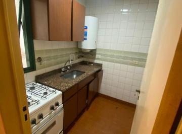 Departamento de 1 ambiente, Recoleta · Alquiler - 1 Amb Cfte - Av Las Heras y Av Pueyrredon - Recoleta