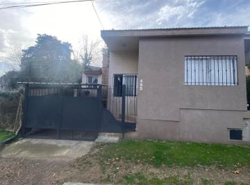 Casa · 5 Ambientes · Casa - La Falda