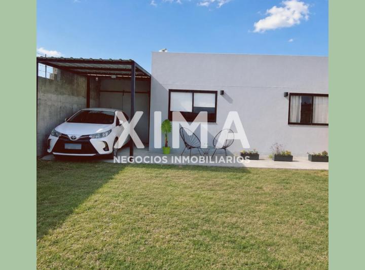 Casa · 270m² · 1 Dormitorio · 1 Cochera