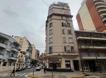 Departamento de 2 ambientes, Barracas · Departamento de 2 Ambientes - Av Martín García Al 700