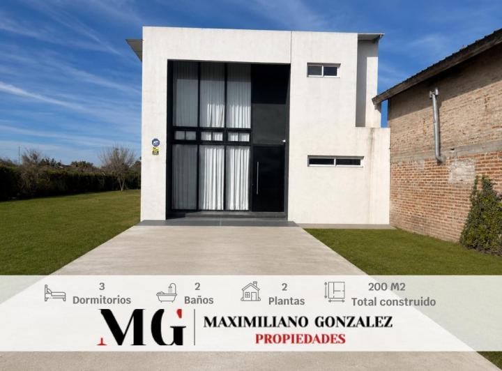 Casa · 200m² · 5 Ambientes
