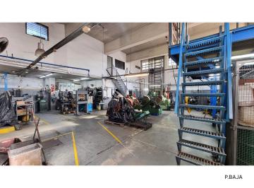 Bodega-Galpón · 392m² · Galpón en Tablada