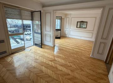 Departamento · 129m² · 4 Ambientes · Departamento en Congreso