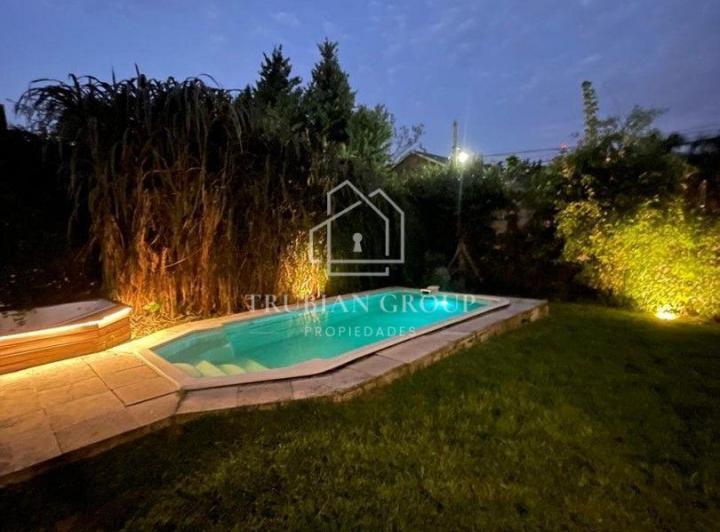 Casa · 138m² · 4 Ambientes · 1 Cochera