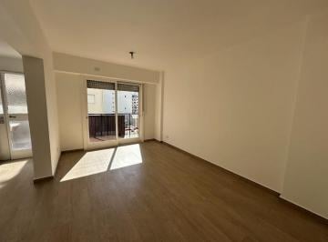 Departamento · 26m² · 1 Ambiente · Monoambiente Reciclado a Nuevo con Balcon y Hermosa Vista. Sobre Rivadavia