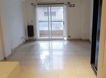 Departamento · 28m² · 1 Ambiente · Alquiler Monoambiente con Balcón a La Calle
