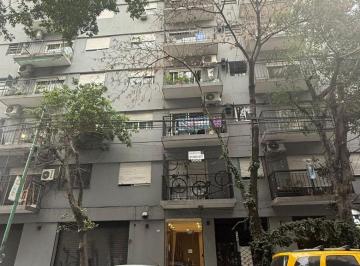 Departamento de 2 ambientes, Almagro · 2 Amb - Frente - Balcón - Apto Prof o Viv - Luminoso - Mb Estado. Excelente Ubicación.