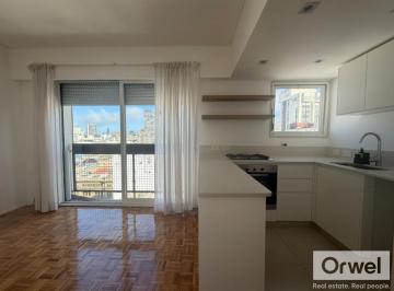 Departamento · 32m² · 2 Ambientes · 1 Cochera · Venta 2 Ambientes Reciclado Vista Piso Alto Cochera Retiro