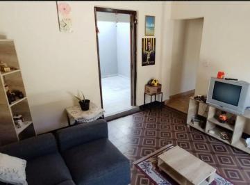 PH · 113m² · 5 Ambientes · 1 Cochera · Venta de Casa de 3 Dorm. a Reciclar Belgrano
