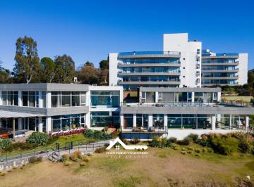 Departamento · 53m² · 2 Ambientes · 1 Cochera · Complejo Veneto Village - 1° Piso "L" - Torre III - Villa Parque Siquiman