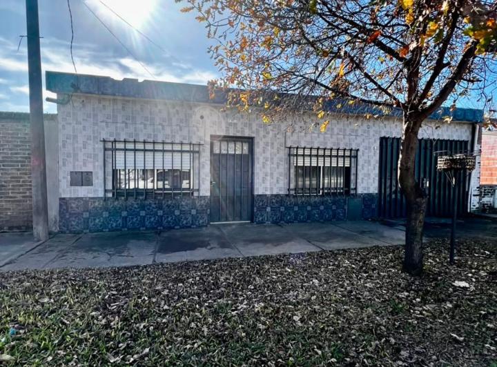 Casa · 131m² · 4 Ambientes · 1 Cochera