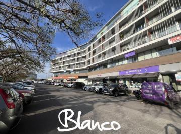 Oficina comercial · 72m² · Oficina en Alquiler en El Portal - Vientos del Delta, Nordelta, Tigre