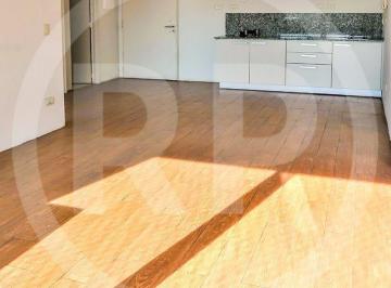 Departamento de 2 ambientes, San Telmo · 2 Amb con Cochera en Torre de Lujo