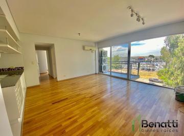 Departamento · 80m² · 3 Ambientes · 1 Cochera · Dpto 3 Ambientes con Cochera. Excelente Vista.