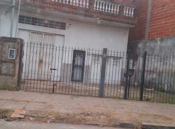 Bodega-Galpón de 1 ambiente, La Matanza · Galpón o Depósito 190 Aprox. Villa Luzuriaga 1 Cdra Calle América 3 Estación Ingeniero Brain