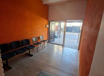 Consultorio de 7 ambientes, Córdoba · Alquiler Comercial en Alto Alberdi - 5 Privados + Recepción - Ideal Consultorios y Oficinas