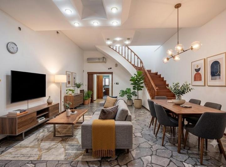 Casa · 215m² · 5 Ambientes · 1 Cochera