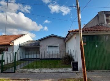 BYI-BYI-168_2 · Alquiler, Muy Linda Casa en Barrio Residencial!